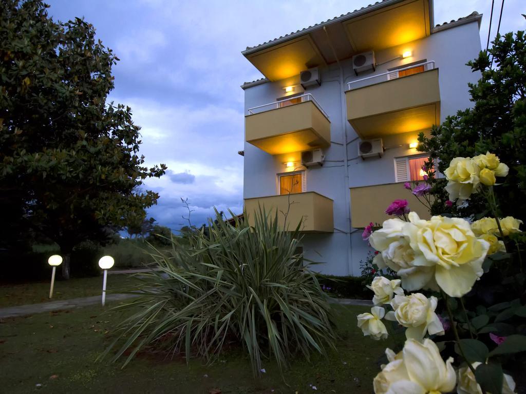 Voula Apartments Mytikas  Esterno foto