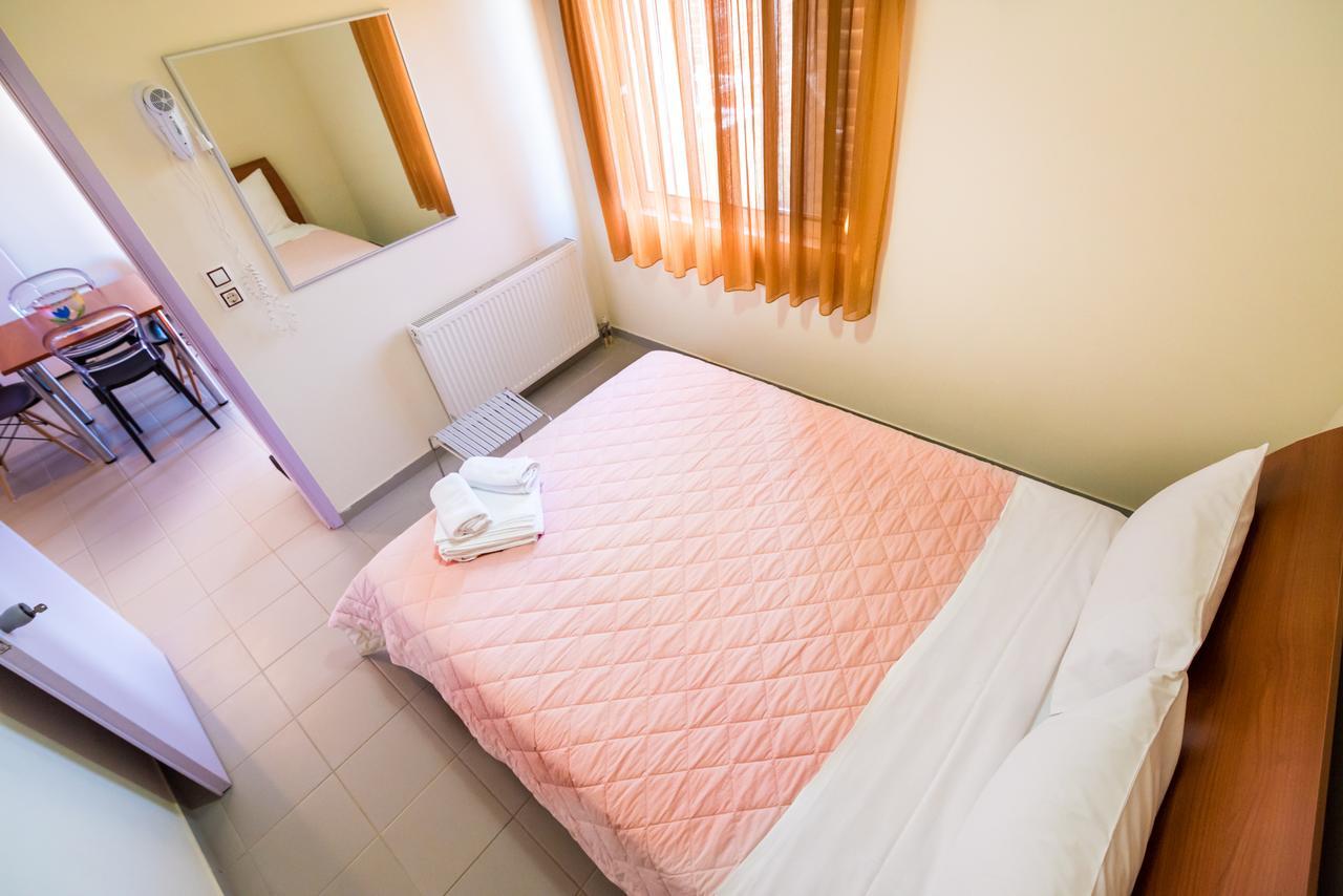 Voula Apartments Mytikas  Esterno foto